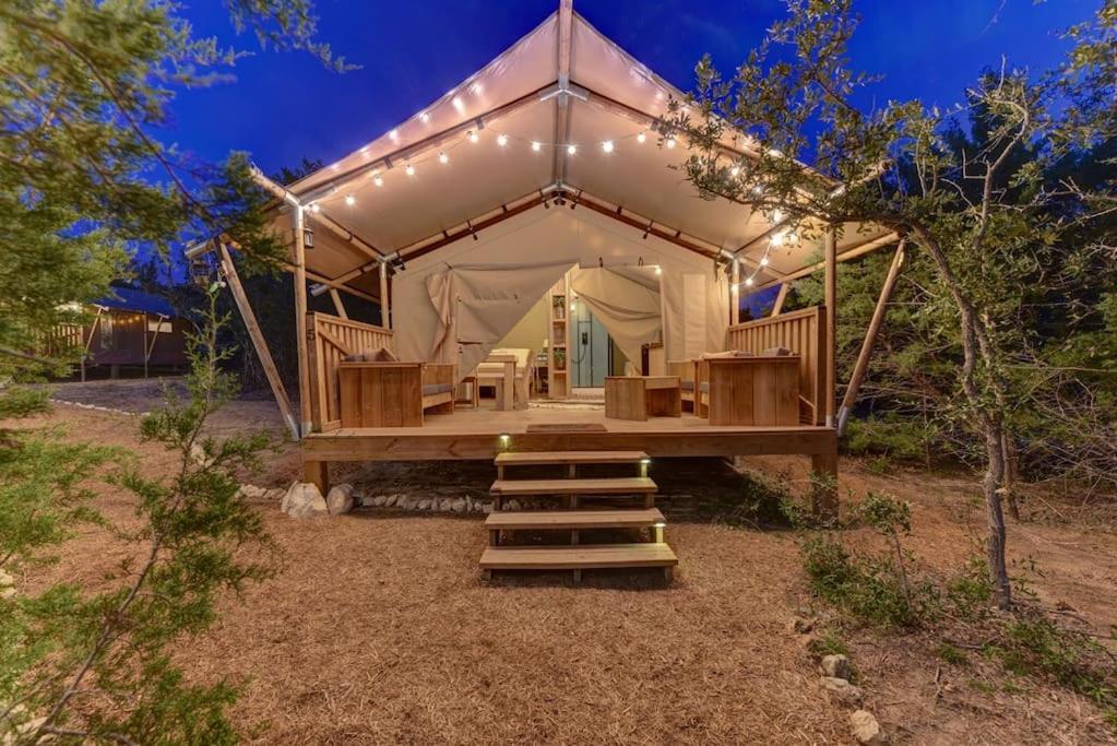 12 Fires Luxury Glamping With Heating #5 Hotel Johnson City Buitenkant foto