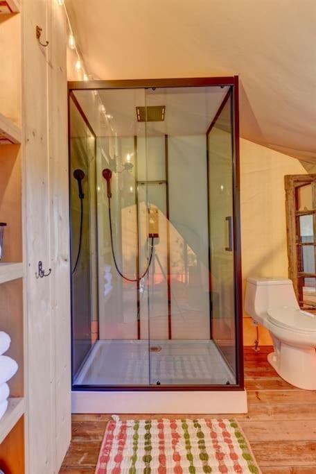 12 Fires Luxury Glamping With Heating #5 Hotel Johnson City Buitenkant foto