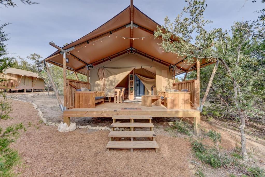 12 Fires Luxury Glamping With Heating #5 Hotel Johnson City Buitenkant foto